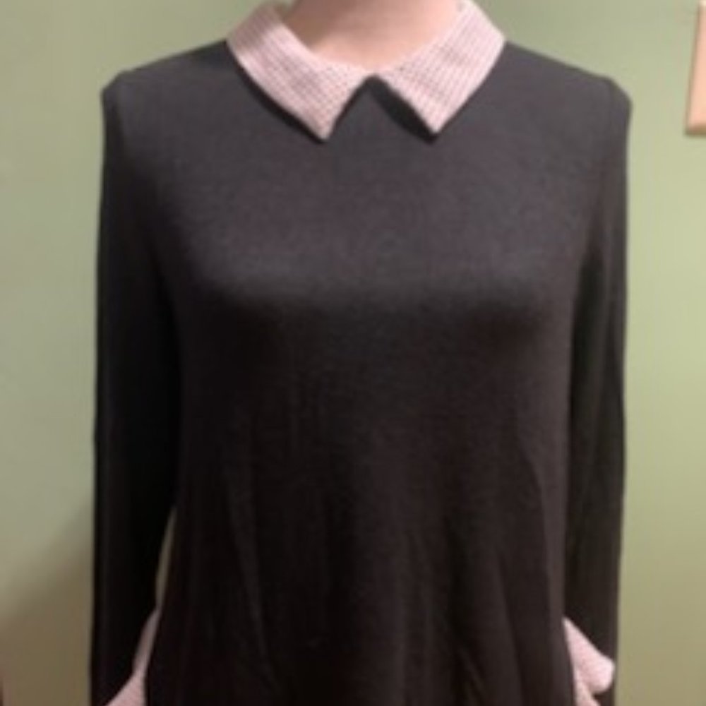 Excellent Condition Black Long Sleeve Sweater Blouse XL Peter Pan Collar